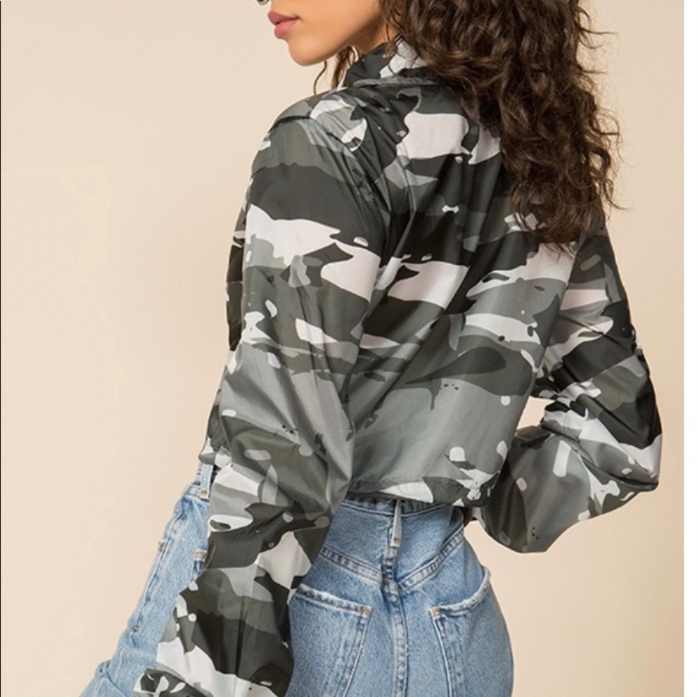 Superdown Odessa Cropped Jacket - image 2